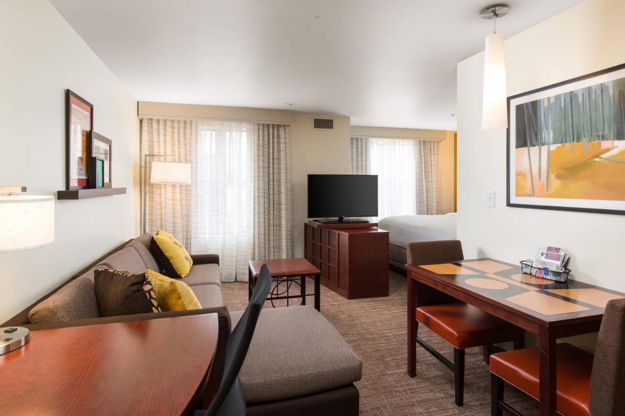 Residence Inn By Marriott Springfield Old Keene Mill Buitenkant foto