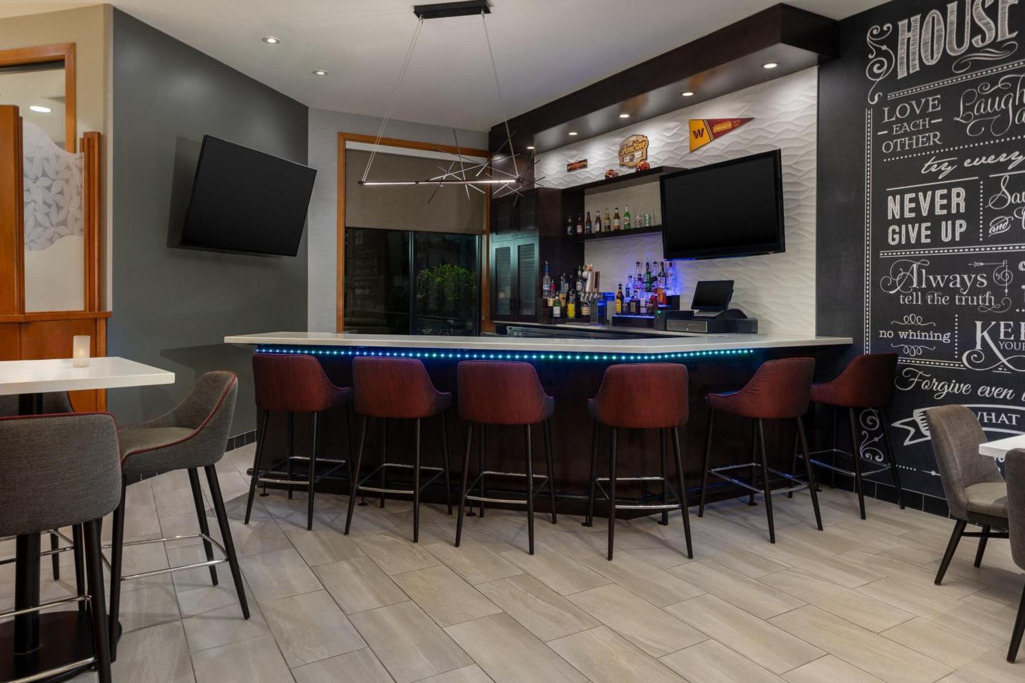 Residence Inn By Marriott Springfield Old Keene Mill Buitenkant foto