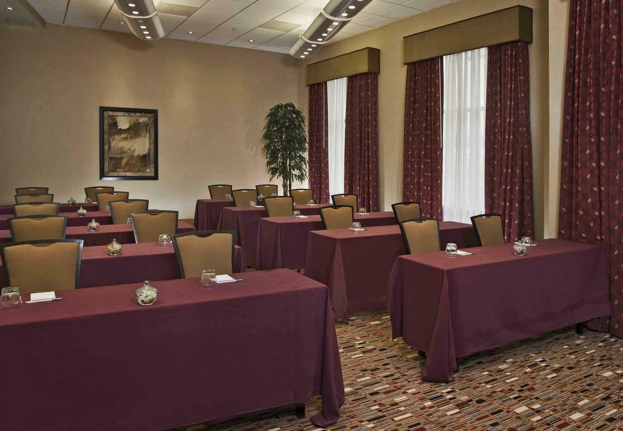 Residence Inn By Marriott Springfield Old Keene Mill Zakenleven foto